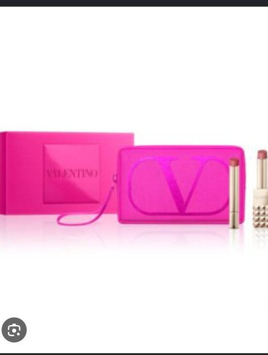Valentino Other - ✨️NIB✨️ Valentino Spike Valentino Lipstick & Pouch Set, Spike A Pose